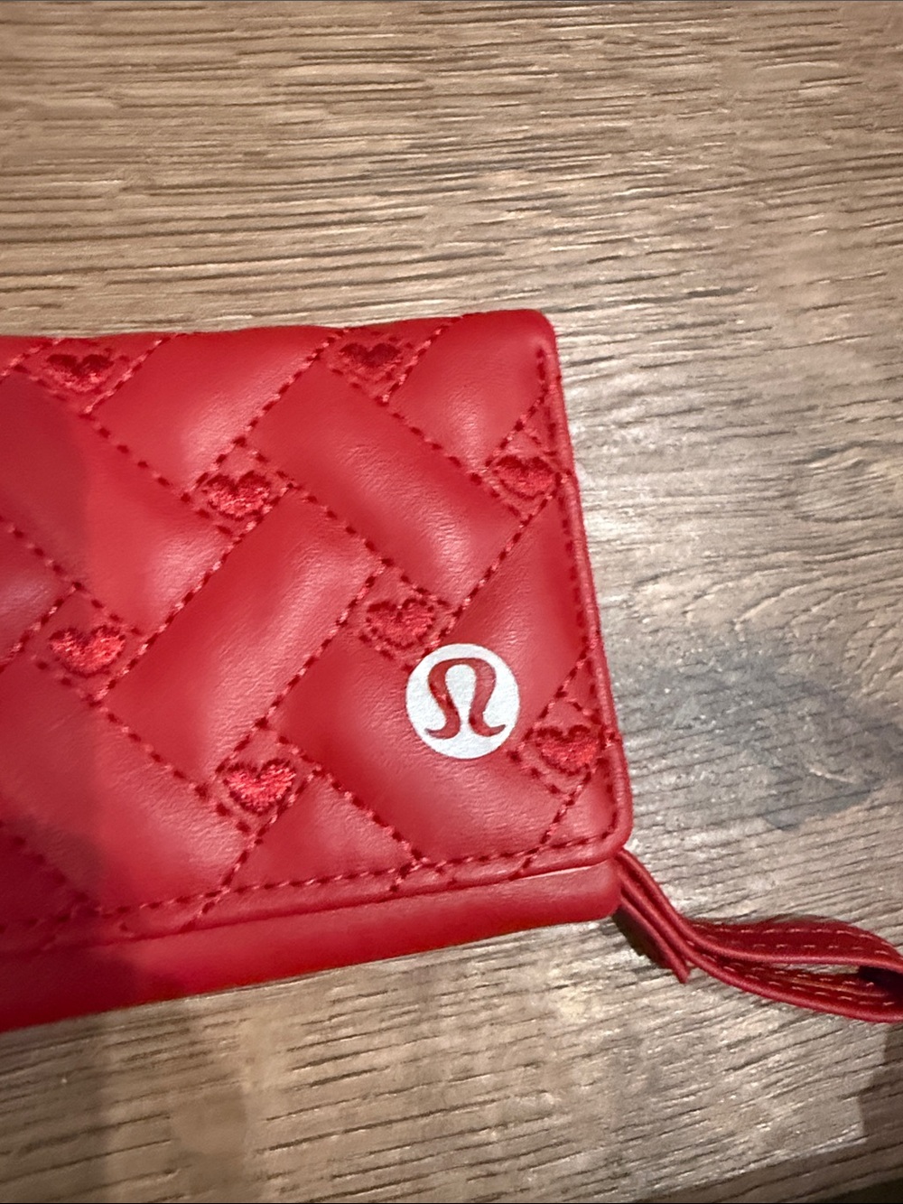 lululemon athletica Red Quilted Wristlet Card Holder vegan - Picture 2 of 5